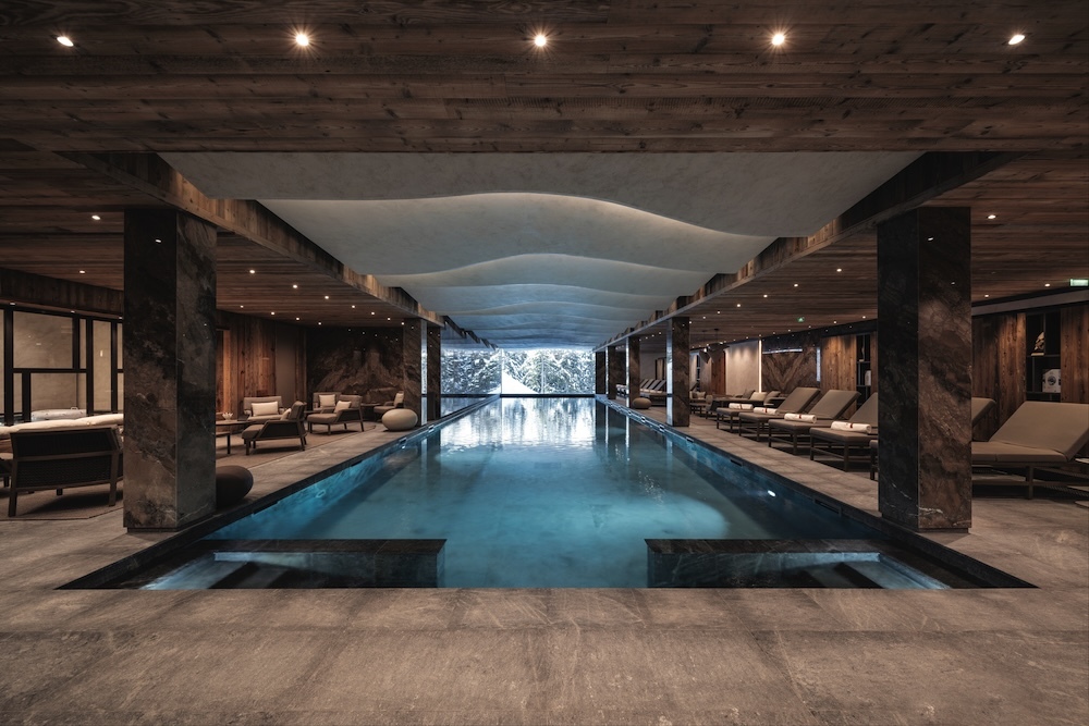 piscine antares meribel